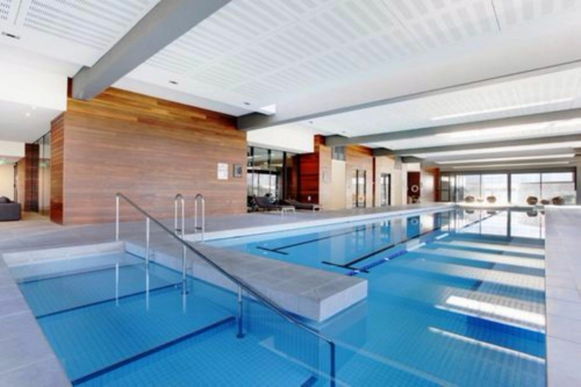 Melbourne Holiday Apartments Southbank Buitenkant foto